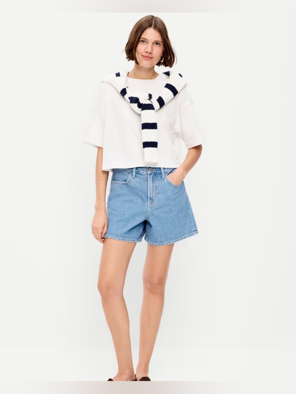 OLD NAVY HIGH WAISTED WOW BAGGY SHORT